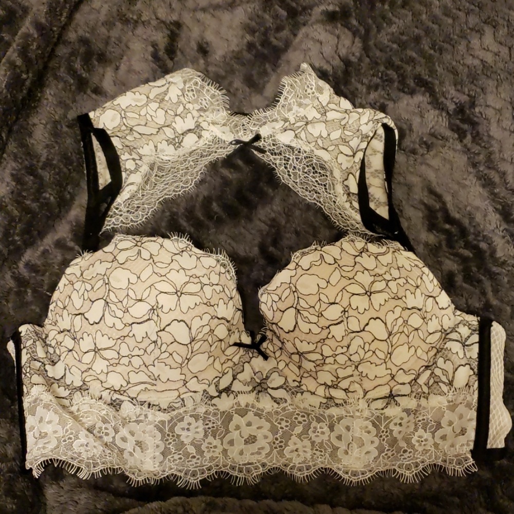 Lacy Padded Bra with Removable Collar Straps